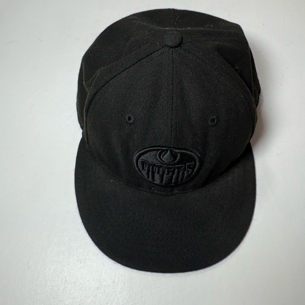 NHL Oilers New Era Black Fitted Cap
